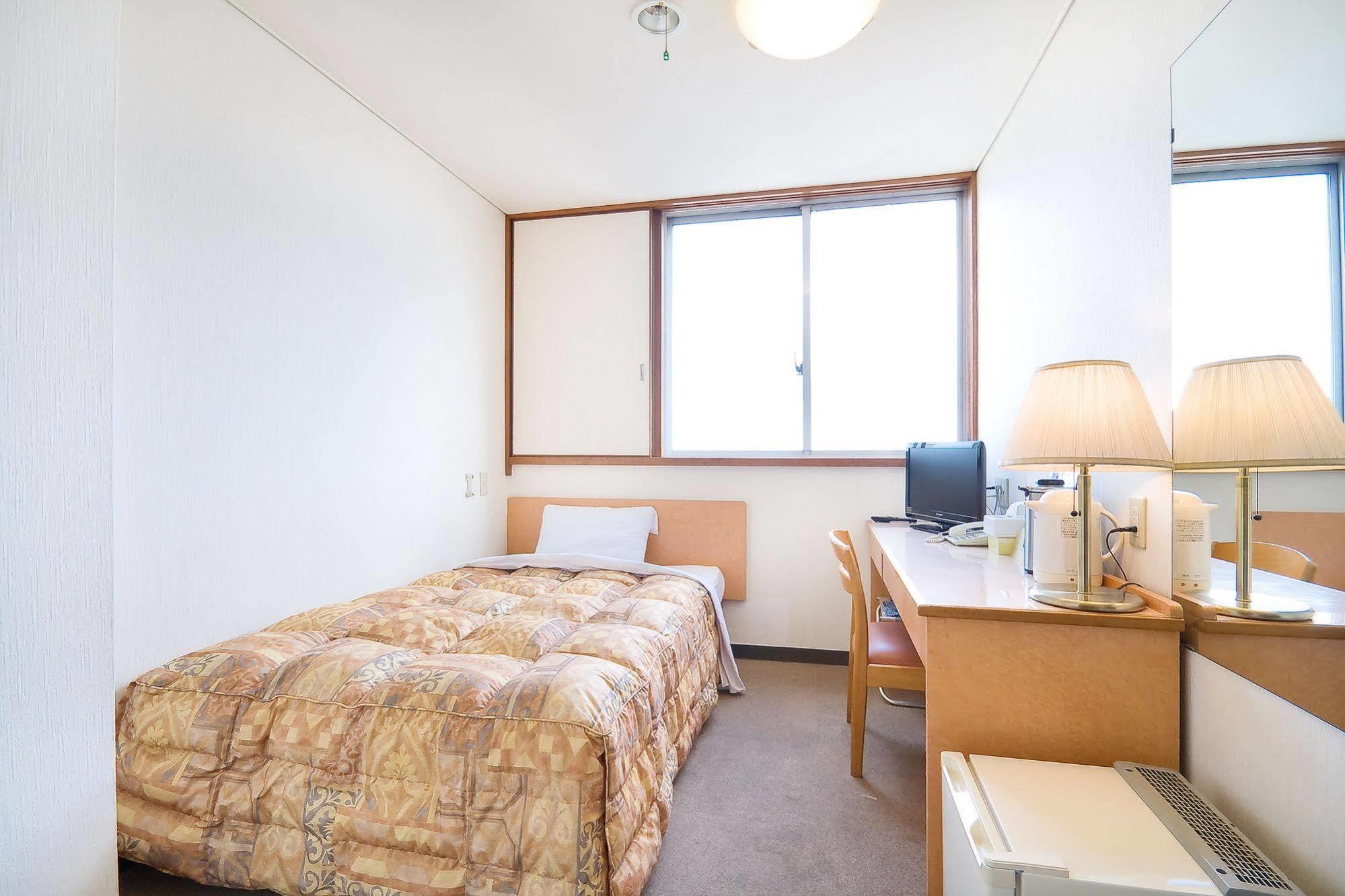 Hotel Kikusui Imabari Bagian luar foto